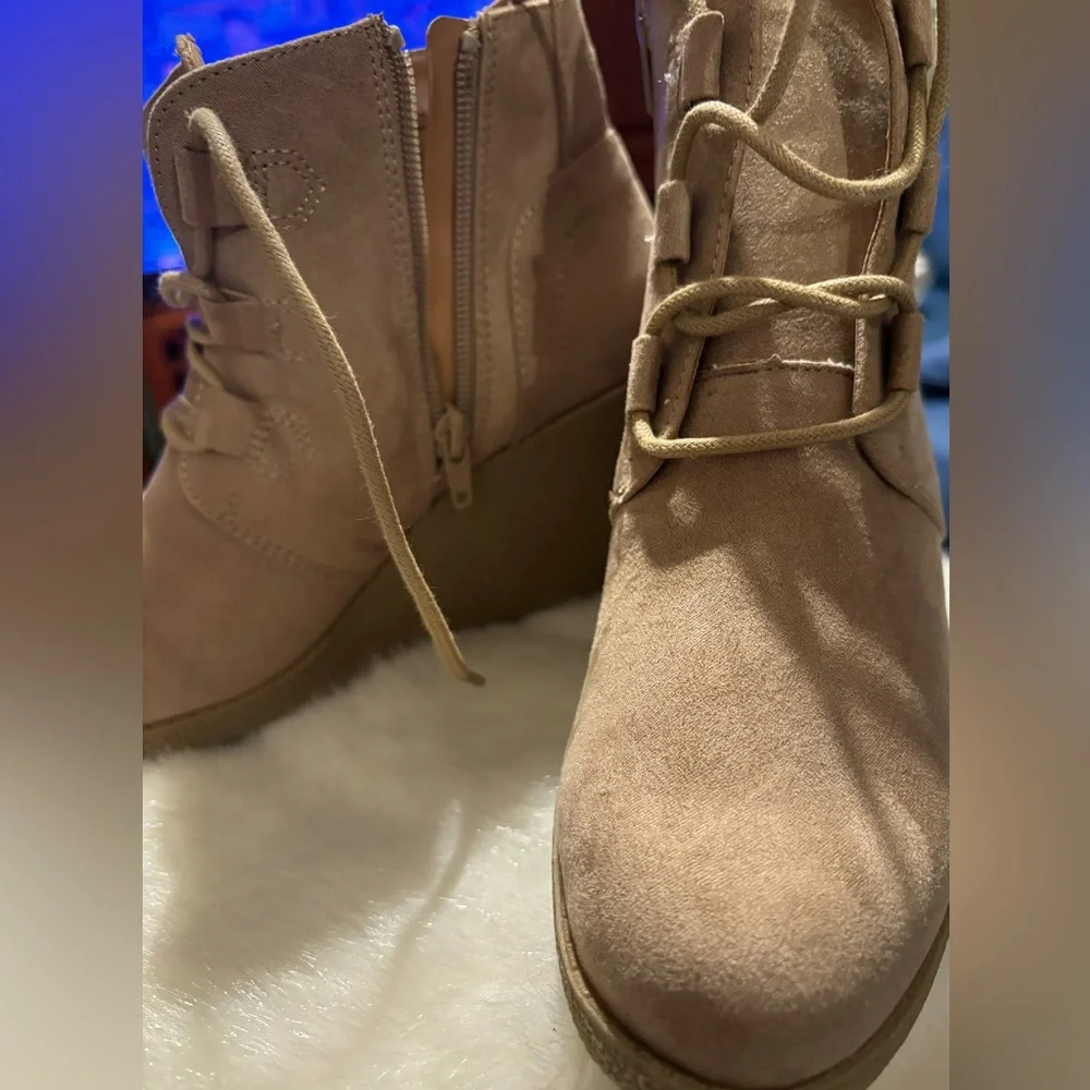 Lace Up Wedge Heel Bootie (Style &CO) -Size 7